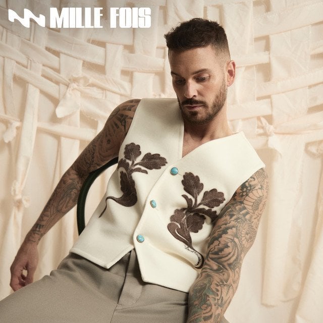 Single-MilleFois.jpg.3c9a4e2eeb7a8159e09dfec34889f990.jpg