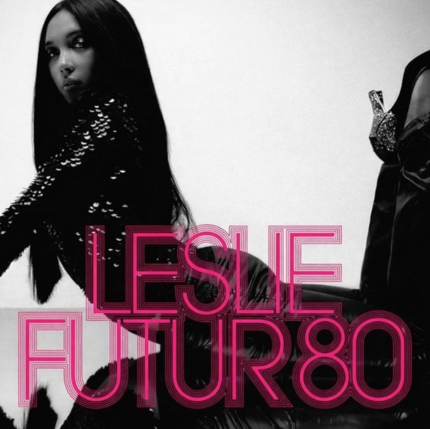 LeslieFutur80.jpg.db192677de86be55ecdd4d2c95250f9b.jpg